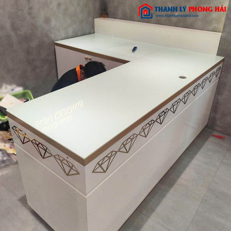 Quầy Lễ Tân Góc L Gỗ Công Nghiệp Cũ