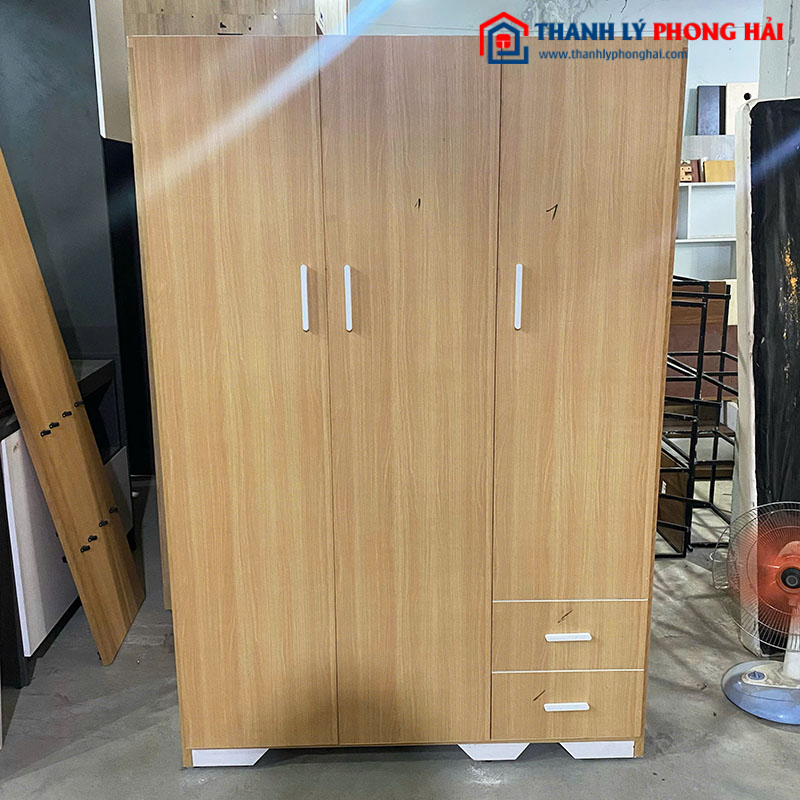 Tủ Quần Áo Gỗ Công Nghiệp Màu Vân 3 Cánh Cũ