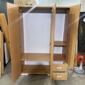 Tủ Quần Áo Gỗ Công Nghiệp Màu Vân 3 Cánh Cũ