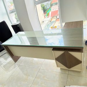 Bàn Giám Đốc Gỗ Công Nghiệp Mặt Kính Góc L Cũ