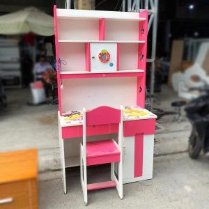 Bàn Học Trẻ Em Gỗ Kèm Kệ Và Ghế Cũ