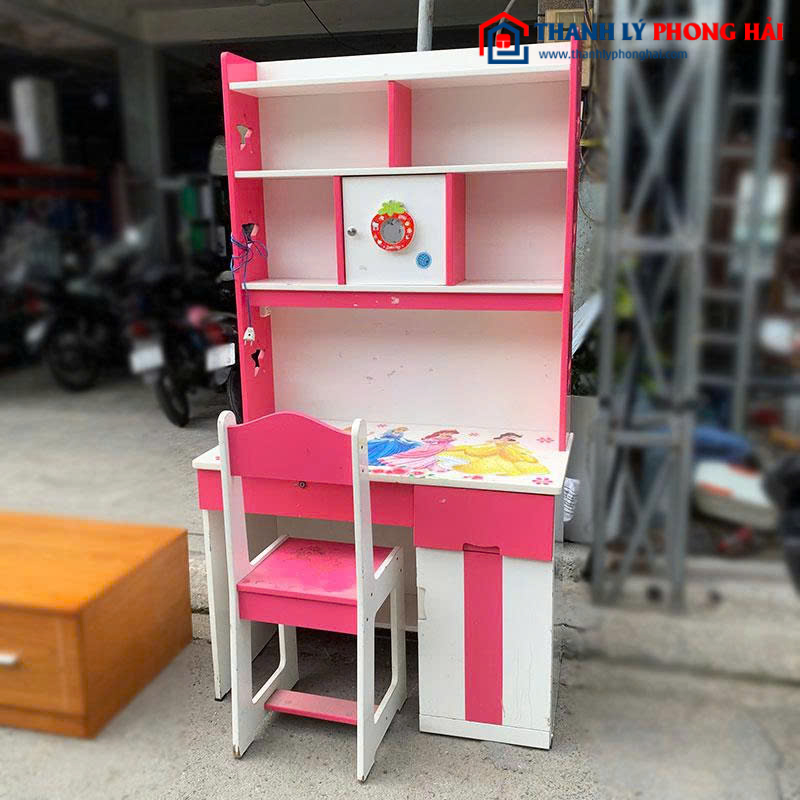 Bàn Học Trẻ Em Gỗ Kèm Kệ Và Ghế Cũ