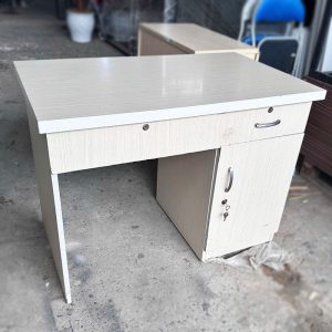 Bàn Làm Việc Gỗ Công Nghiệp 1m Kèm Hộc Tủ Cũ