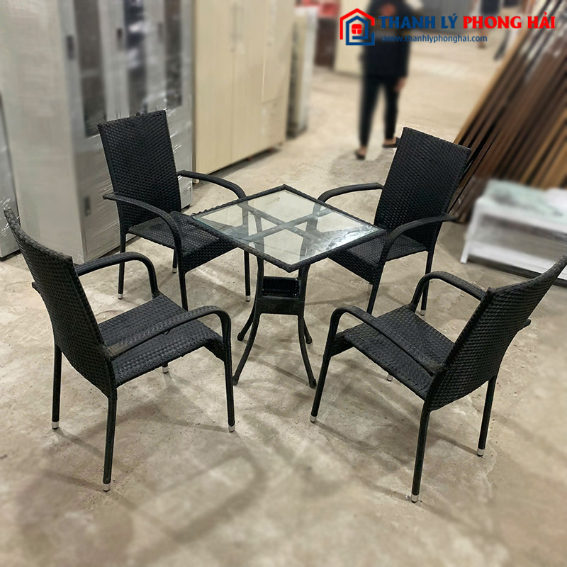 Bộ Bàn Ghế Giả Mây Màu Đen Khung Sắt Cũ
