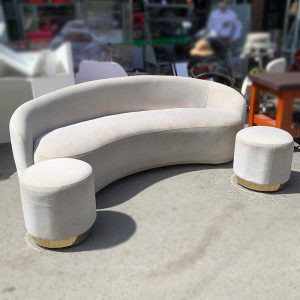 Bộ Sofa Hạt Đậu Màu Trắng Kèm Bàn Trà Lồng Chim Cũ