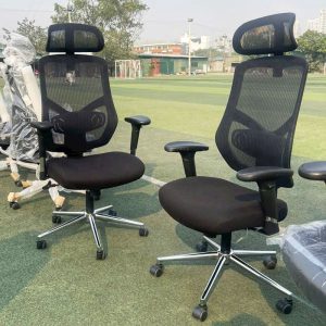 Ghế Văn Phòng Lưng Lưới Có Tựa Đầu Chân Xoay Mới 99%