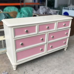 Tủ Đựng Đồ Gỗ Màu Hồng Nhiều Ngăn Cũ