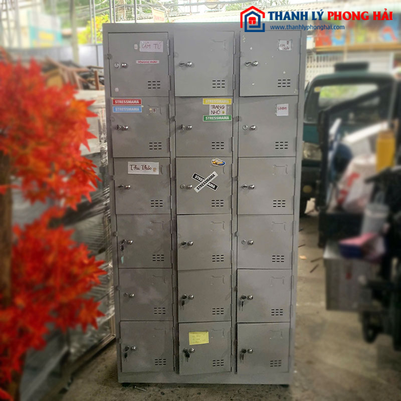 Tủ Locker Sắt 18 Ngăn Có Khóa Cũ