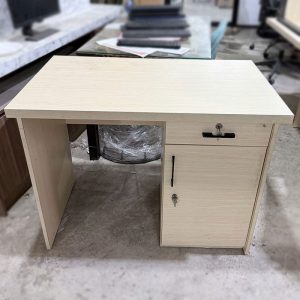 Bàn Làm Việc Gỗ Công Nghiệp 1m Kèm Tủ Cũ