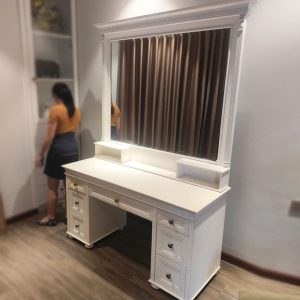 Bàn Trang Điểm Có Gương Lớn Cổ Điển Cũ