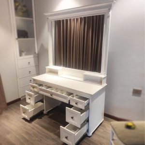 Bàn Trang Điểm Có Gương Lớn Cổ Điển Cũ