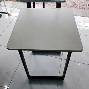 Bàn Vuông Chân Sắt Mặt Gỗ Công Nghiệp 60cm Cũ