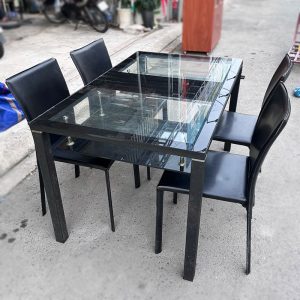 Bộ Bàn Ăn Mặt Kính 4 Ghế Bọc Da Cũ