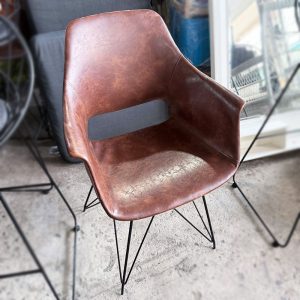 Ghế Cafe Bọc Da Nâu Chân Sắt Cũ