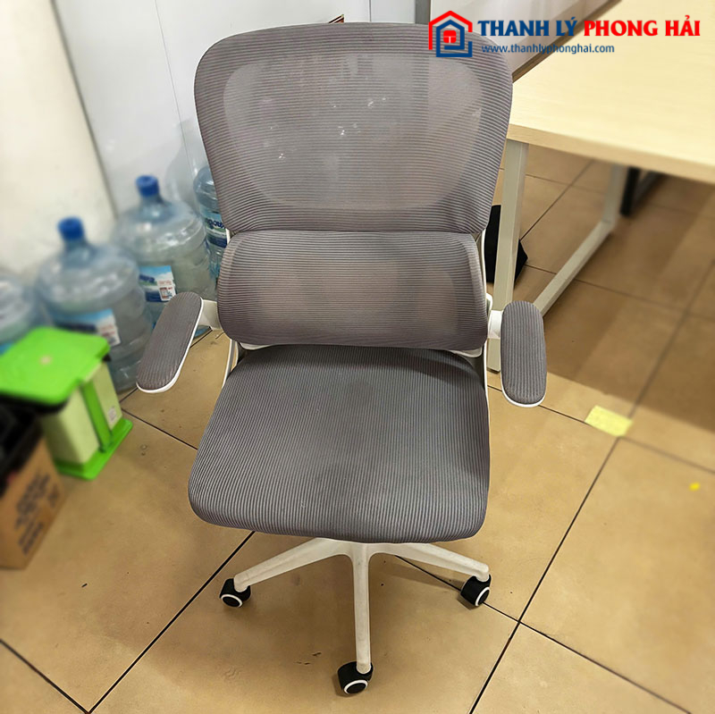 Ghế Văn Phòng Đệm Lưng Xám Có Tay Vịn Cũ