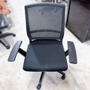 Ghế Văn Phòng Lưng Thấp Tay Chữ T Cũ