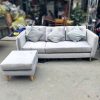 Sofa Bọc Nhung Xám Kèm Đôn Cũ