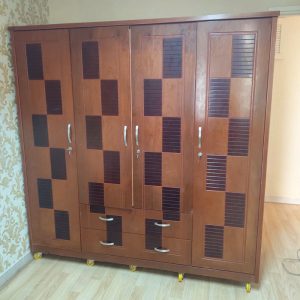 Tủ Quần Áo 4 Cánh Gỗ Họa Tiết Caro Cũ