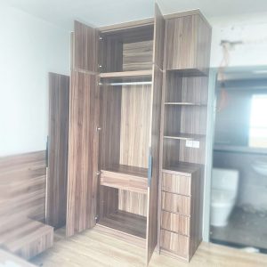 Tủ Quần Áo Âm Trần Cũ Kèm Kệ (Nhiều Kích Thước)