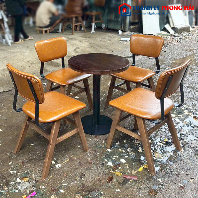 Bàn Ghế Cafe Bọc Nệm Chân Gỗ Mới 99%