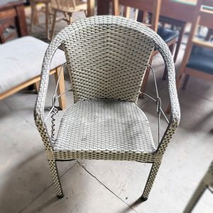 Bàn Ghế Cafe Mây Kèm 2 Ghế Cũ