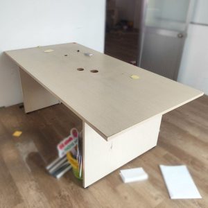 Bàn Họp 2m Gỗ Công Nghiệp Có Lỗ Đi Dây Cũ