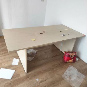 Bàn Họp 2m Gỗ Công Nghiệp Có Lỗ Đi Dây Cũ