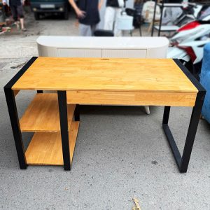 Bàn Làm Việc Gỗ Cao Su Kèm Kệ Cũ