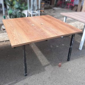 Bàn Làm Việc Nhóm 2 Người 1m2 Cũ