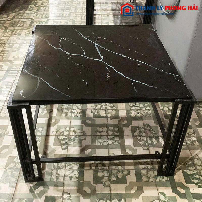 Bàn Sofa Mặt Vuông Vân Đá 70cm Chân Sắt Mới 99%