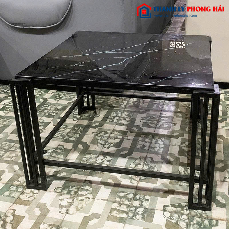 Bàn Sofa Mặt Vuông Vân Đá 70cm Chân Sắt Mới 99%