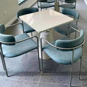 Bộ Bàn Ghế Cafe Lưng Cong Kèm Bàn Đá Mới 99%
