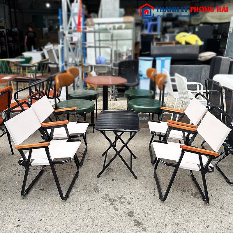 Bộ Bàn Ghế Camping Tay Gỗ Gấp Gọn Mới 99%