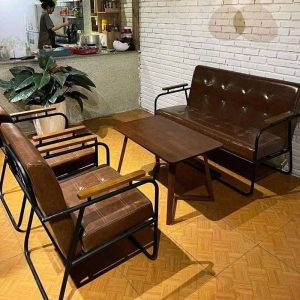 Bộ Sofa Cafe Khung Sắt Đệm Da Mới 99%