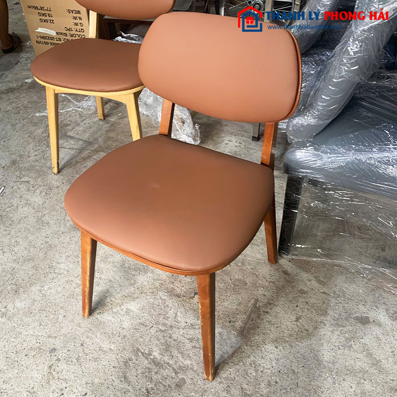 Ghế Cafe Chân Gỗ Lót Đệm Da Cũ