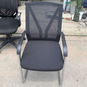 Ghế Chân Quỳ Lưng Lưới Chữ Y Lót Đệm Cũ