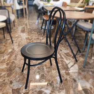 Ghế Thonet Khung Sắt Mới 99%