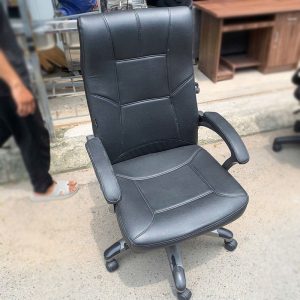 Ghế Trưởng Phòng Bọc Da Lưng Cao Cũ