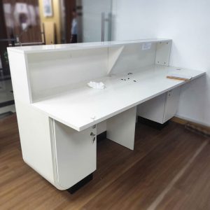Quầy Tiếp Tân Gỗ Kèm Tủ Cũ