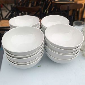 Tô Sứ Trắng Cũ Số Lượng Lớn