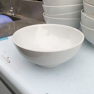 Tô Sứ Trắng Cũ Số Lượng Lớn