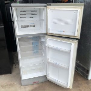 Tủ Lạnh Sanyo Cũ 2 Cánh Ngăn Đá Trên