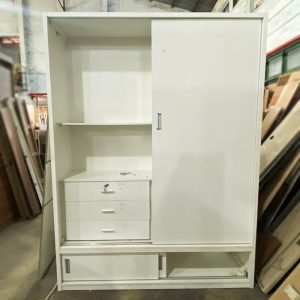 Tủ Quần Áo Cửa Trượt 1m8 Gỗ Màu Trắng Cũ