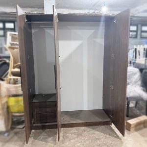 Tủ Quần Áo Gỗ 1m5 Màu Vân Nâu Mới 99%