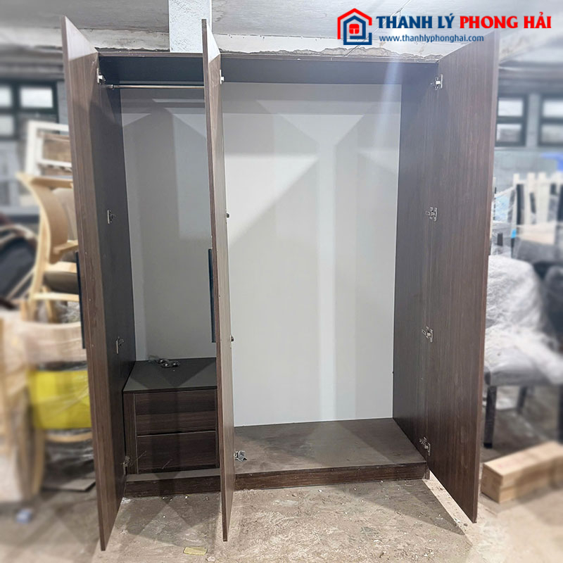 Tủ Quần Áo Gỗ 1m5 Màu Vân Nâu Mới 99%
