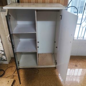 Tủ Quần Áo Trẻ Em Màu Trắng Đen 84cm Cũ