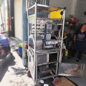 Xe Nước Mía Khung Inox Có Bánh Di Chuyển Cũ
